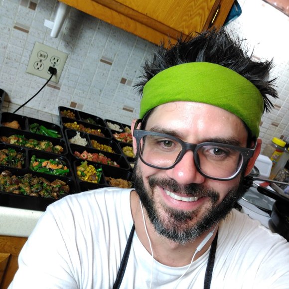 Meet your Posher, Joey M.  @fresh_fit_chef - Picture 3 of 9